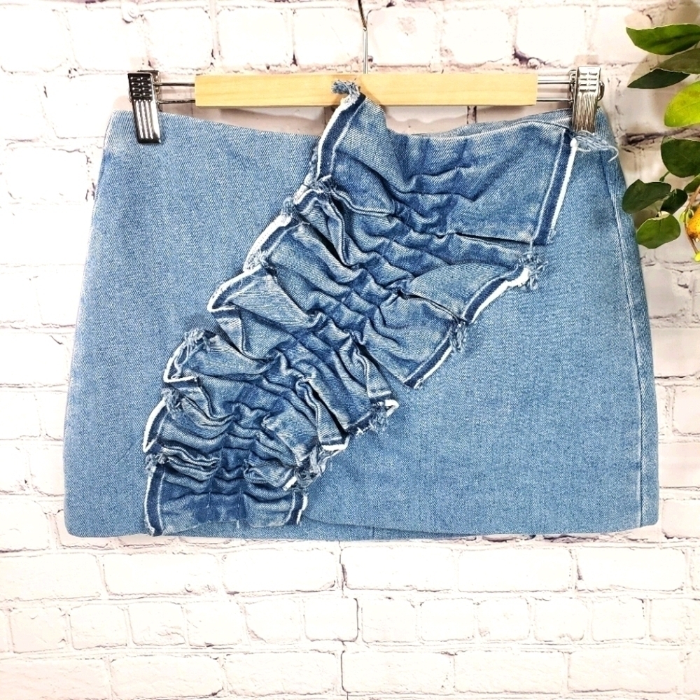 ZARA Ruffled Bow Denim Mini Skirt Size 5